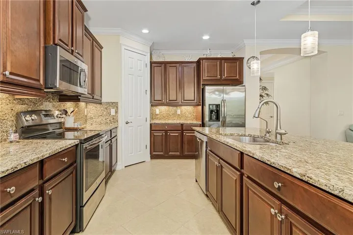 20571  Long Pond  RD, North Fort Myers, FL 33917