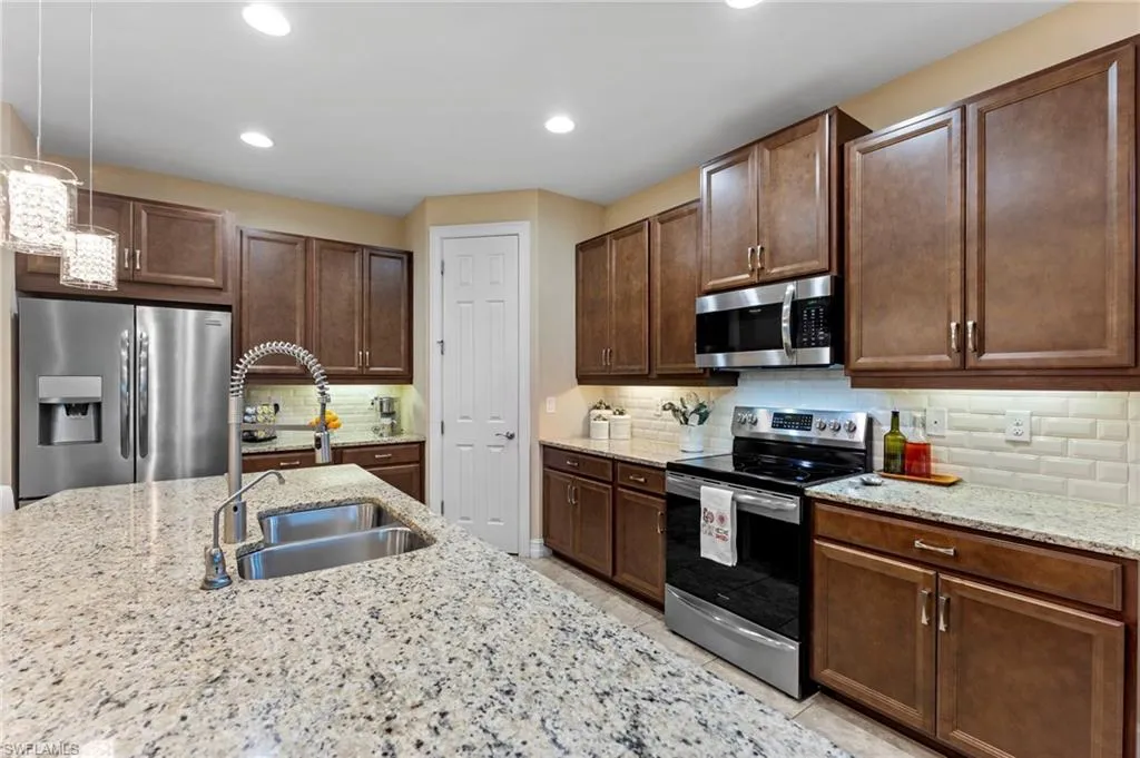 28212 Seasons Tide AVE, Bonita Springs, FL 34135,225034193