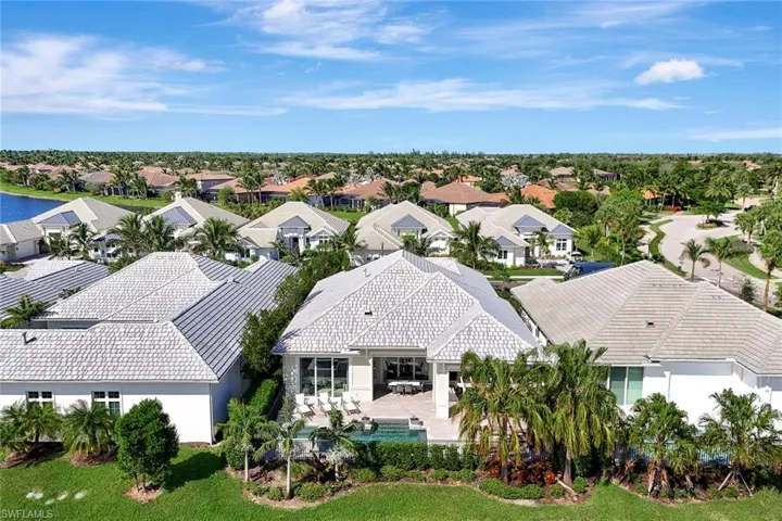 3208 Kumamoto Ln, Naples, Florida 34114