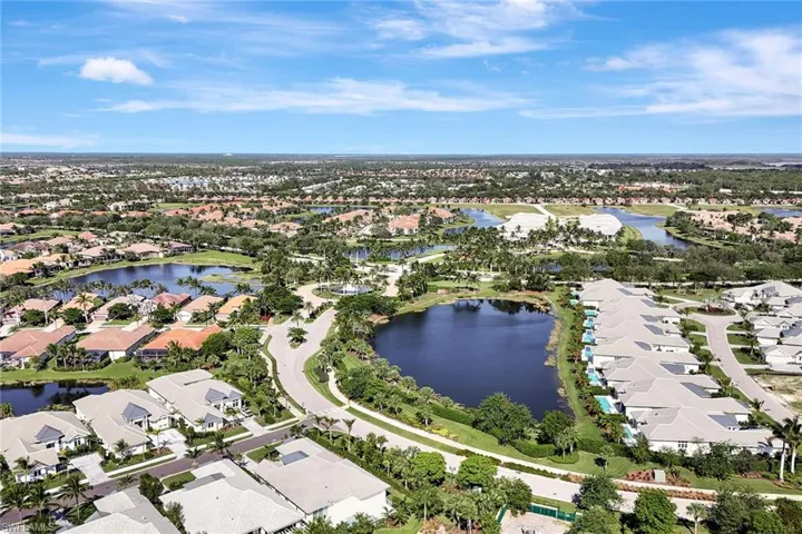 3208 Kumamoto Ln, Naples, Florida 34114