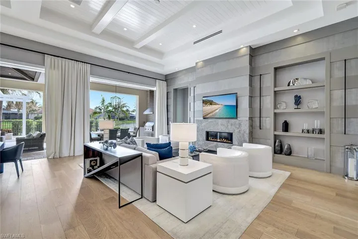 3208 Kumamoto Ln, Naples, Florida 34114