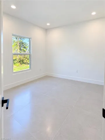 2905 43rd St W, Lehigh Acres, Florida 33971