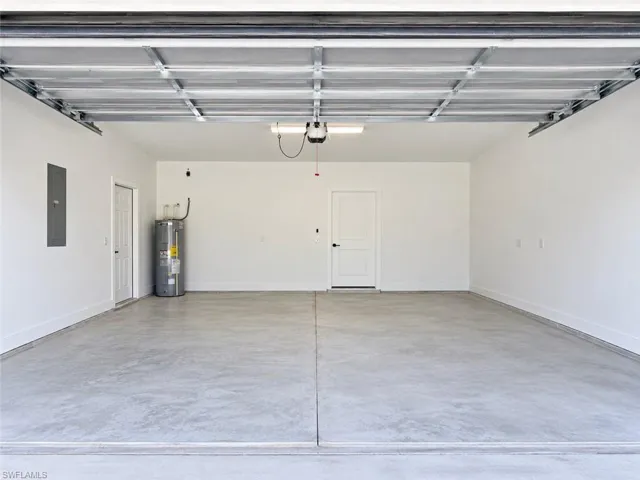 2905 43rd St W, Lehigh Acres, Florida 33971