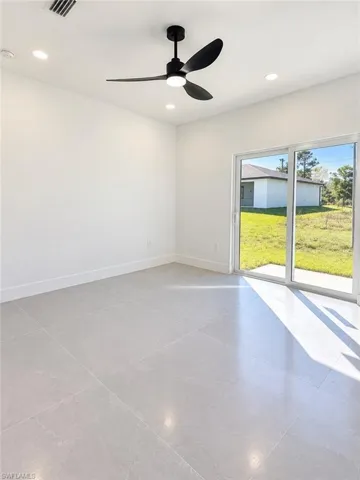 2905 43rd St W, Lehigh Acres, Florida 33971