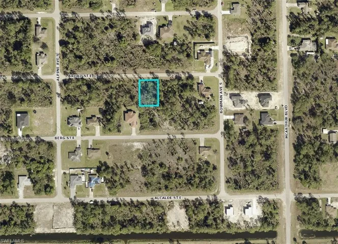 938 Broad St E, Lehigh Acres Fl 33974