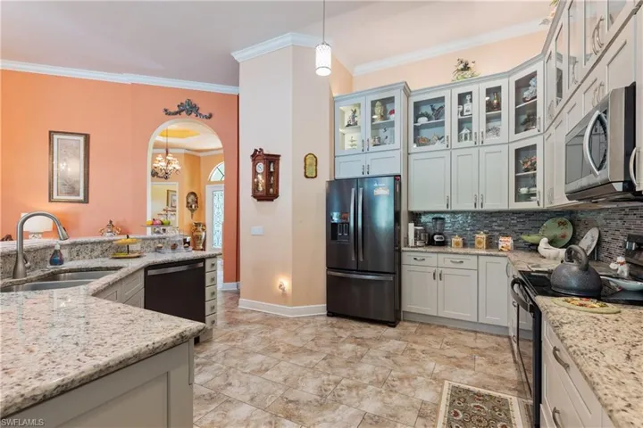361  Weber N BLVD, Naples, FL 34120