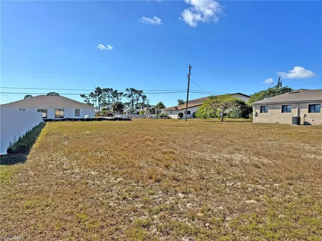 1130 Sw Trafalgar Pkwy, Cape Coral, Florida 33991