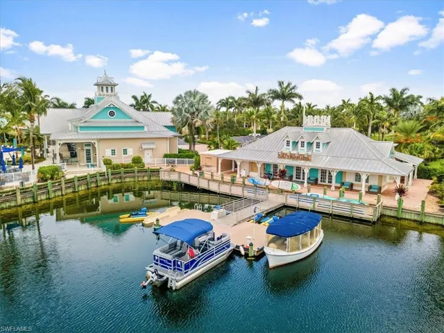14556  Topsail  DR, Naples, FL 34114