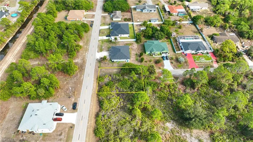 14 E 12th St, Lehigh Acres, Florida 33972