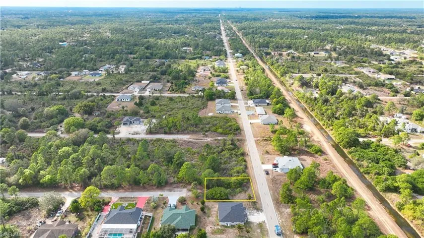 14 E 12th St, Lehigh Acres, Florida 33972