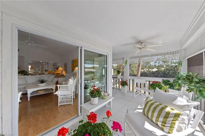 668 Wiggins Bay Dr B25, Naples, Florida 34110