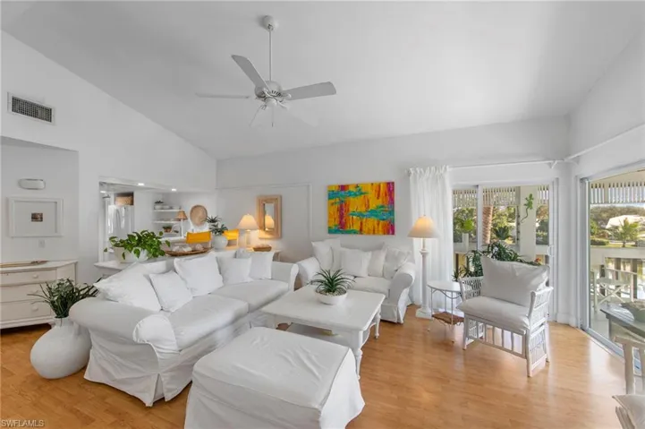 668 Wiggins Bay Dr B25, Naples, Florida 34110