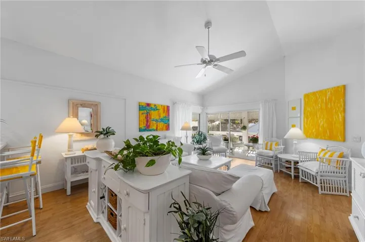 668 Wiggins Bay Dr B25, Naples, Florida 34110