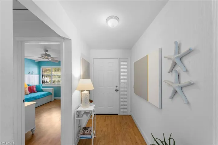 668 Wiggins Bay Dr B25, Naples, Florida 34110