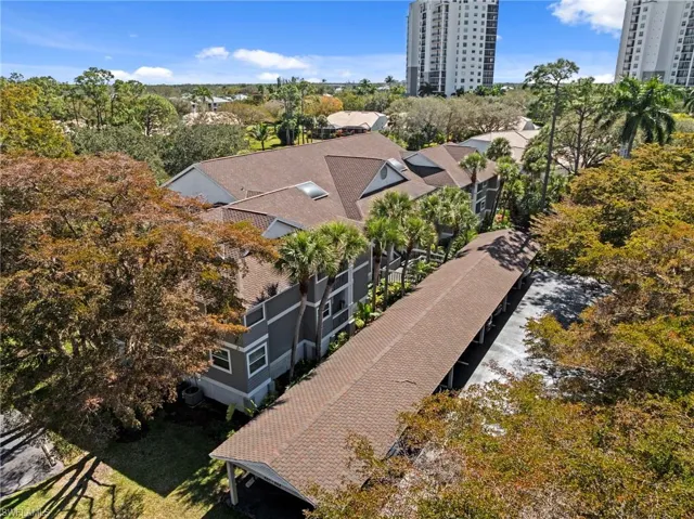 668 Wiggins Bay Dr B25, Naples, Florida 34110
