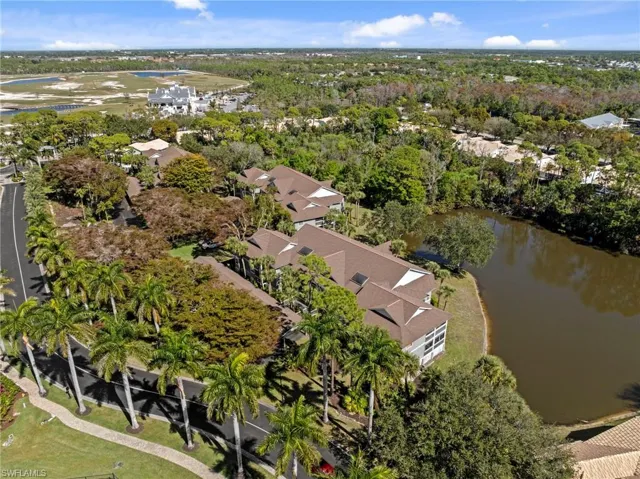 668 Wiggins Bay Dr B25, Naples, Florida 34110