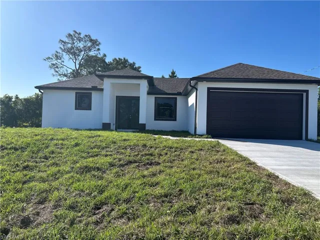 1126 Milwaukee Blvd, Lehigh Acres, Florida 33974