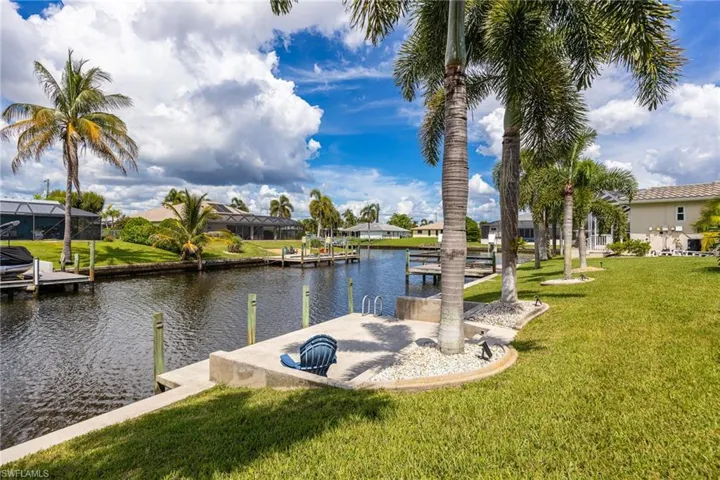 205 Sw 37th Ln, Cape Coral, Florida 33914