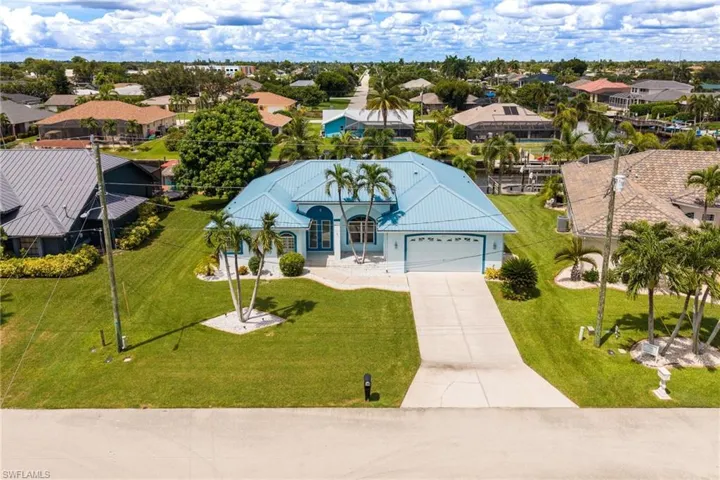 205 Sw 37th Ln, Cape Coral, Florida 33914