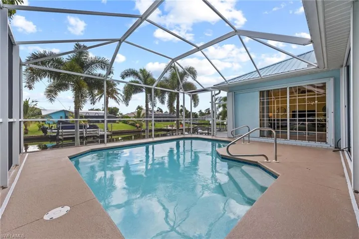205 Sw 37th Ln, Cape Coral, Florida 33914