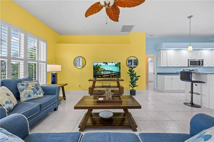205 Sw 37th Ln, Cape Coral, Florida 33914