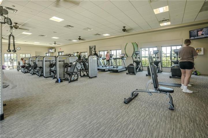 11911 Bay Oak DR, FORT MYERS FL 33913
