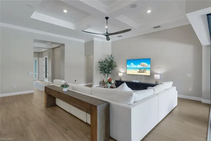 9151 Snowy Owl Way, Naples, Florida 34120