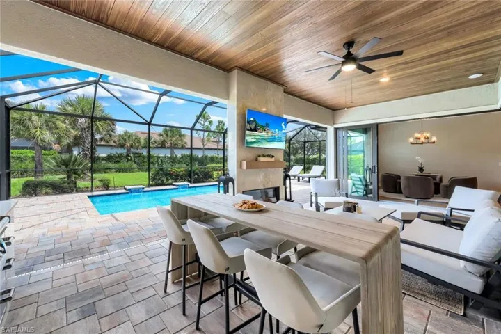 9151 Snowy Owl Way, Naples, Florida 34120
