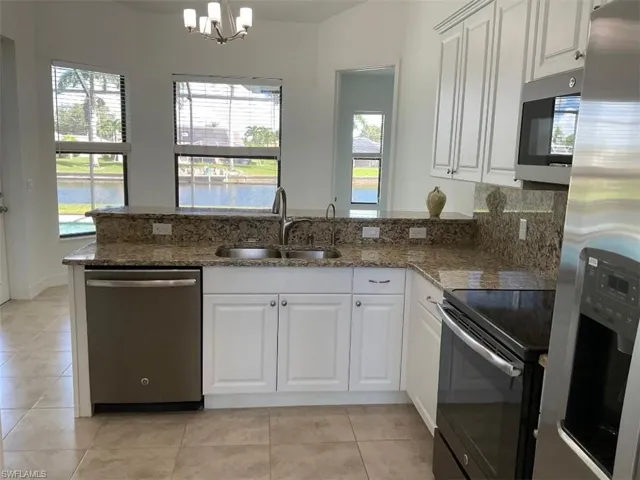 509 Se 21st St, Cape Coral, Florida 33990