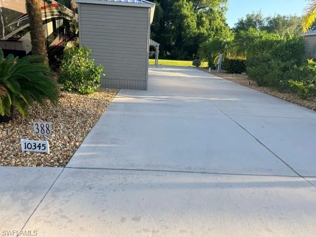10345 Prairie Iris Trl, Fort Myers, Florida 33905