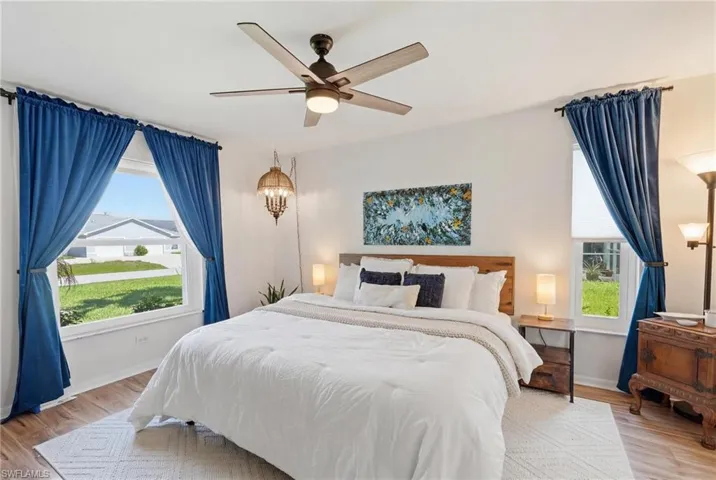 329 16th Pl, Cape Coral, Florida 33990