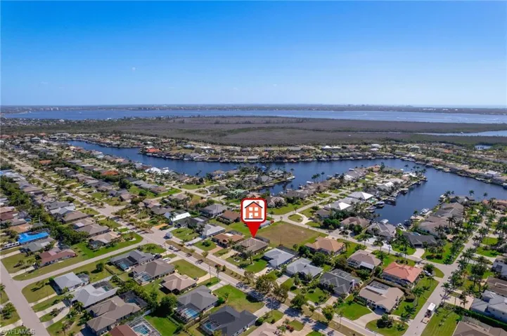 1000 El Dorado PKWY W, CAPE CORAL FL 33914