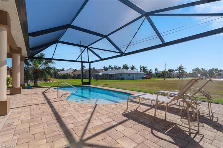 1000 El Dorado PKWY W, CAPE CORAL FL 33914