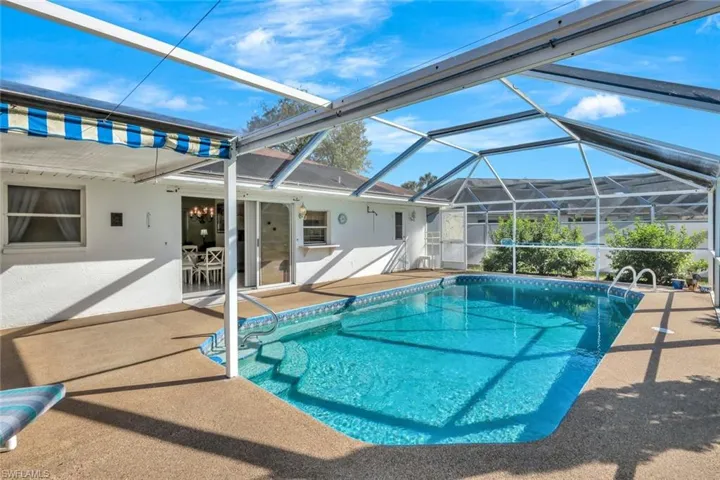 1942  Golfside Village  LN, Lehigh Acres, FL 33936
