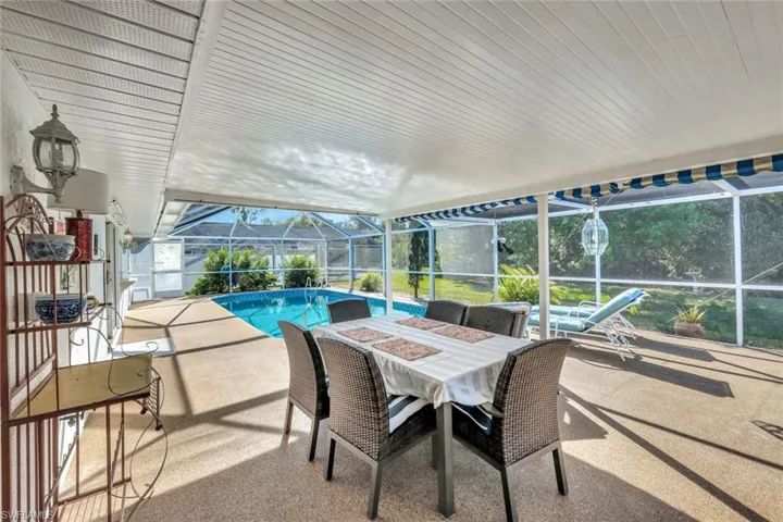 1942  Golfside Village  LN, Lehigh Acres, FL 33936