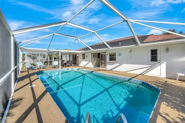 1942  Golfside Village  LN, Lehigh Acres, FL 33936