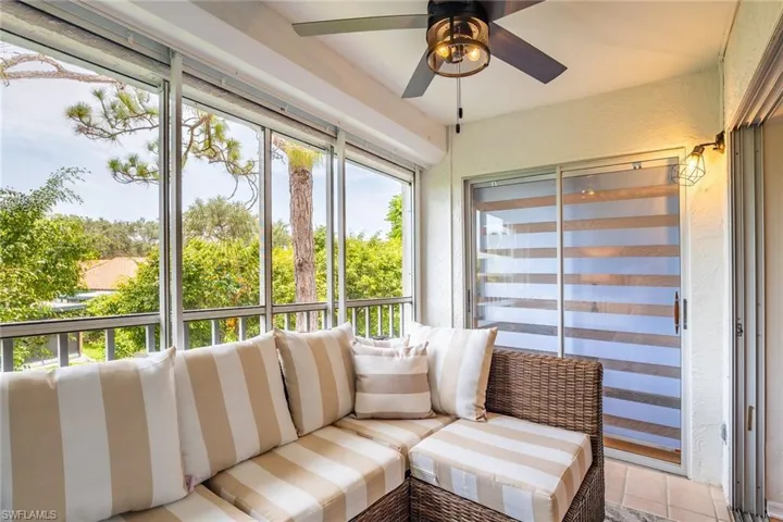 815  Gulf Pavilion  DR, Naples, FL 34108