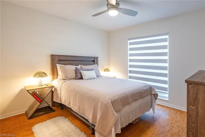 815  Gulf Pavilion  DR, Naples, FL 34108