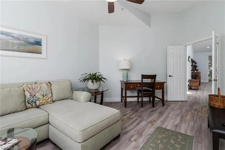 56 Silver Oaks Cir 202, Naples, Florida 34119