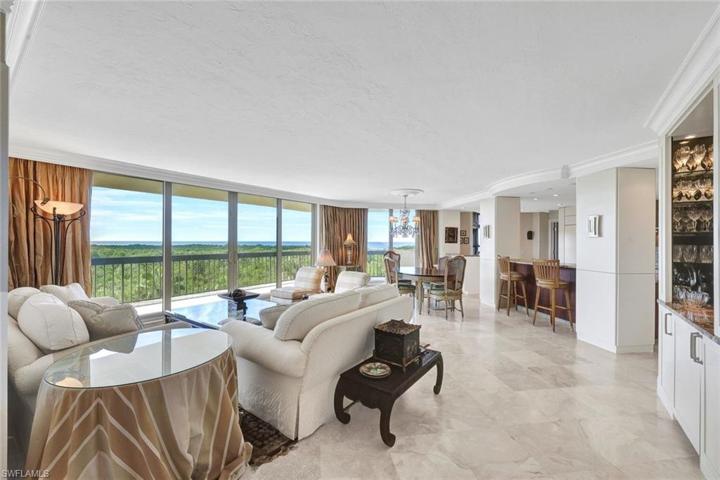 6001 Pelican Bay BLVD # 401, NAPLES FL 34108