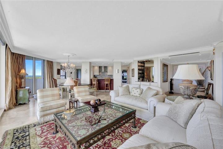 6001 Pelican Bay BLVD # 401, NAPLES FL 34108