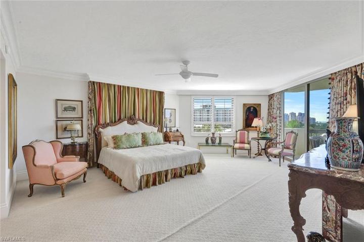 6001 Pelican Bay BLVD # 401, NAPLES FL 34108