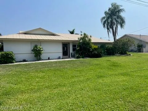 1750 Se 46th St, Cape Coral Fl 33904