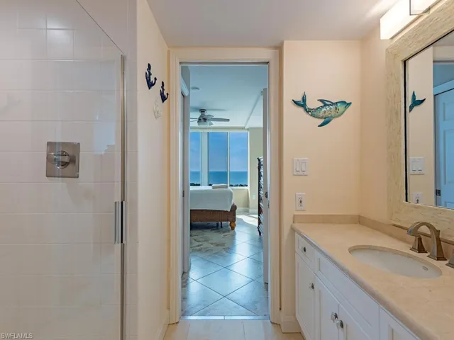 Guest Bedroom with Ensuite Bath