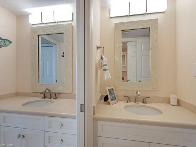 Guest Half Bath