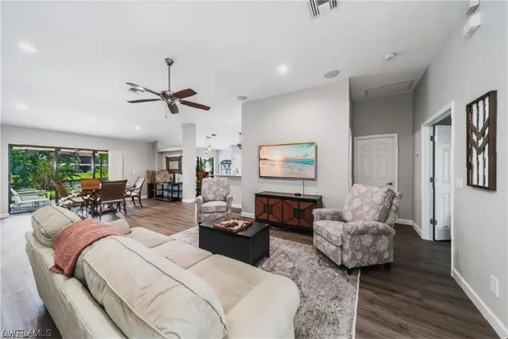 15472 Admiralty Cir 1, North Fort Myers, Florida 33917