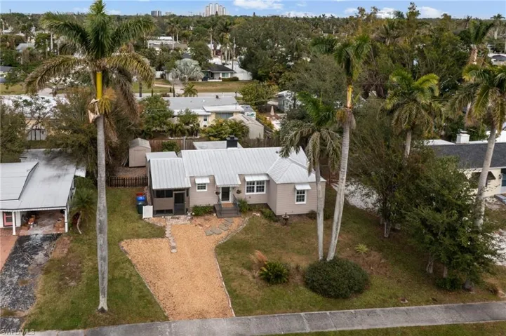 1451  Maravilla  AVE, Fort Myers, FL 33901