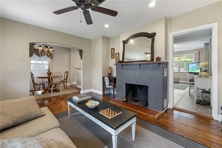 1451  Maravilla  AVE, Fort Myers, FL 33901