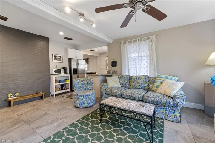 1451  Maravilla  AVE, Fort Myers, FL 33901