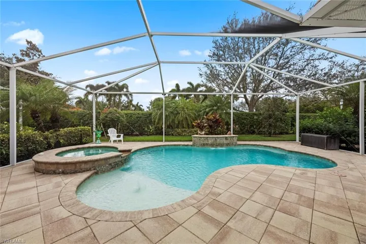 Large sun shelf in pool